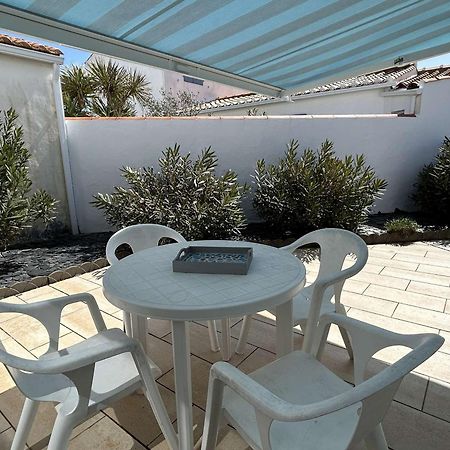 Studio Mezzanine A 200M Du Port Et De La Plage, Cour Privative, Parfait Pour 3 Personnes - Fr-1-224B-564 Noirmoutier-en-l'Ile Exterior photo