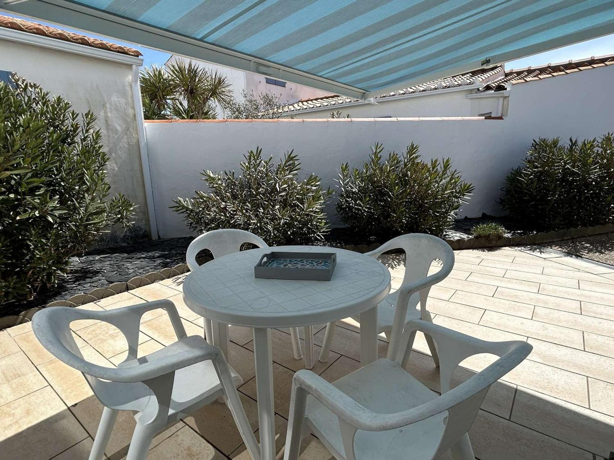 Studio Mezzanine A 200M Du Port Et De La Plage, Cour Privative, Parfait Pour 3 Personnes - Fr-1-224B-564 Noirmoutier-en-l'Ile Exterior photo